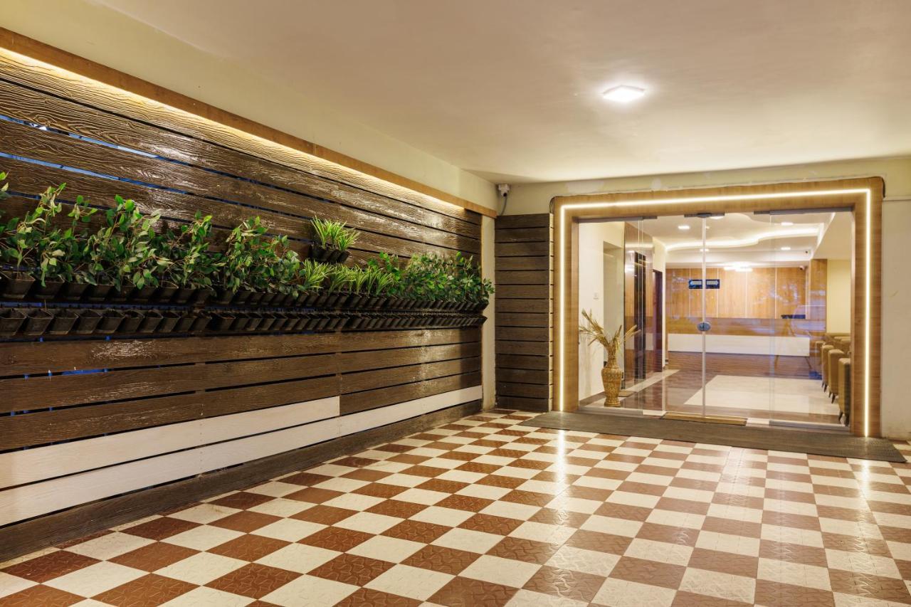 Hotel Comfort Park - Opposite Sri Ramachandra Medical College Porur Chennai Exterior photo